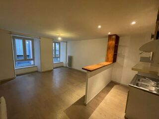  Appartement à louer 3 pièces 50 m²