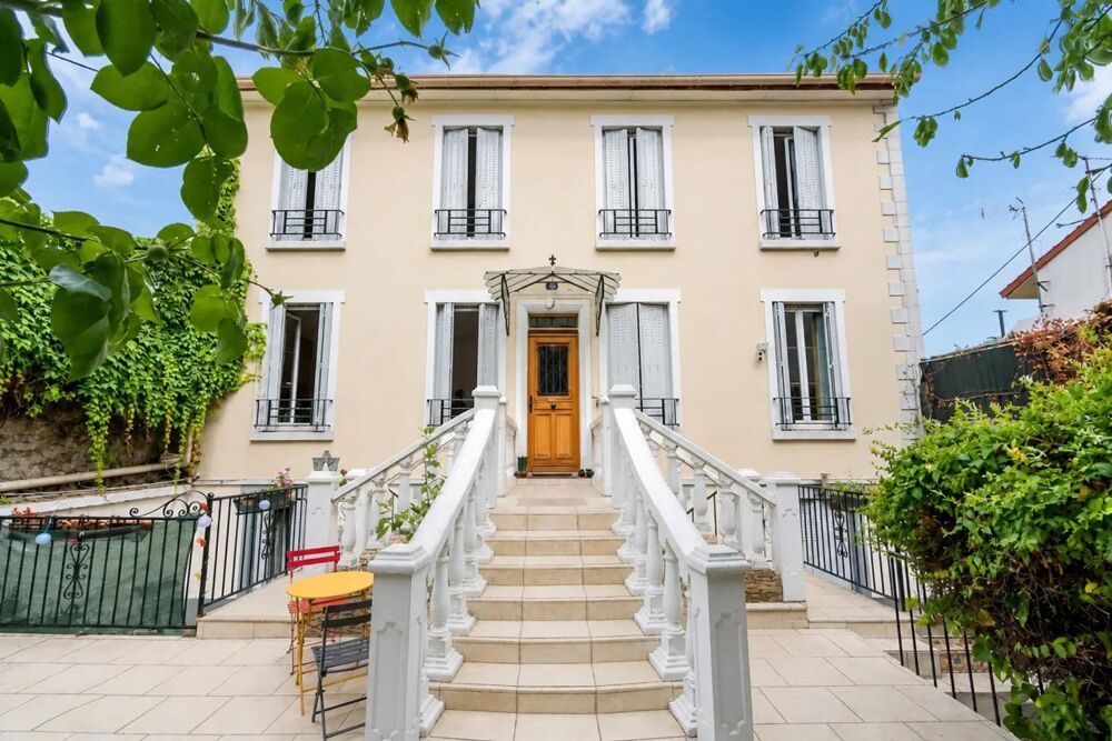 Vente Maison Maison de 9 pièces de 196 m² à Aubervilliers Aubervilliers