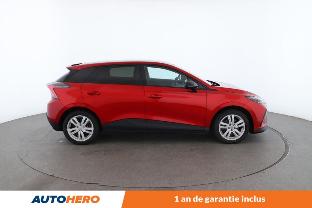 MG4 EV 64kWh -150 kW 2WD Luxury 204 ch 2023 occasion 92130 Issy-les-Moulineaux