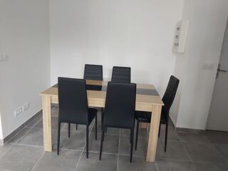  Appartement à louer 3 pièces 61 m²