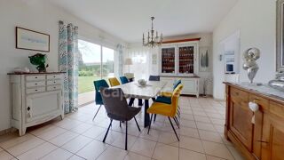  Villa � vendre 7 pi�ces 220 m�