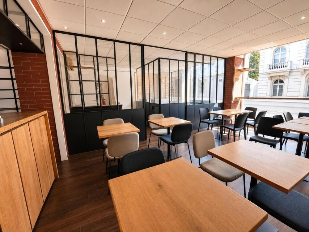 Vente Immeuble VANNES – ENSEMBLE IMMOBILIER MIXTE DE PLUS DE 365 m² – PROFESSIONNEL, HABITATION, INVESTISSEMENT – PROCHE GARE ET CENTRE-VILLE Vannes