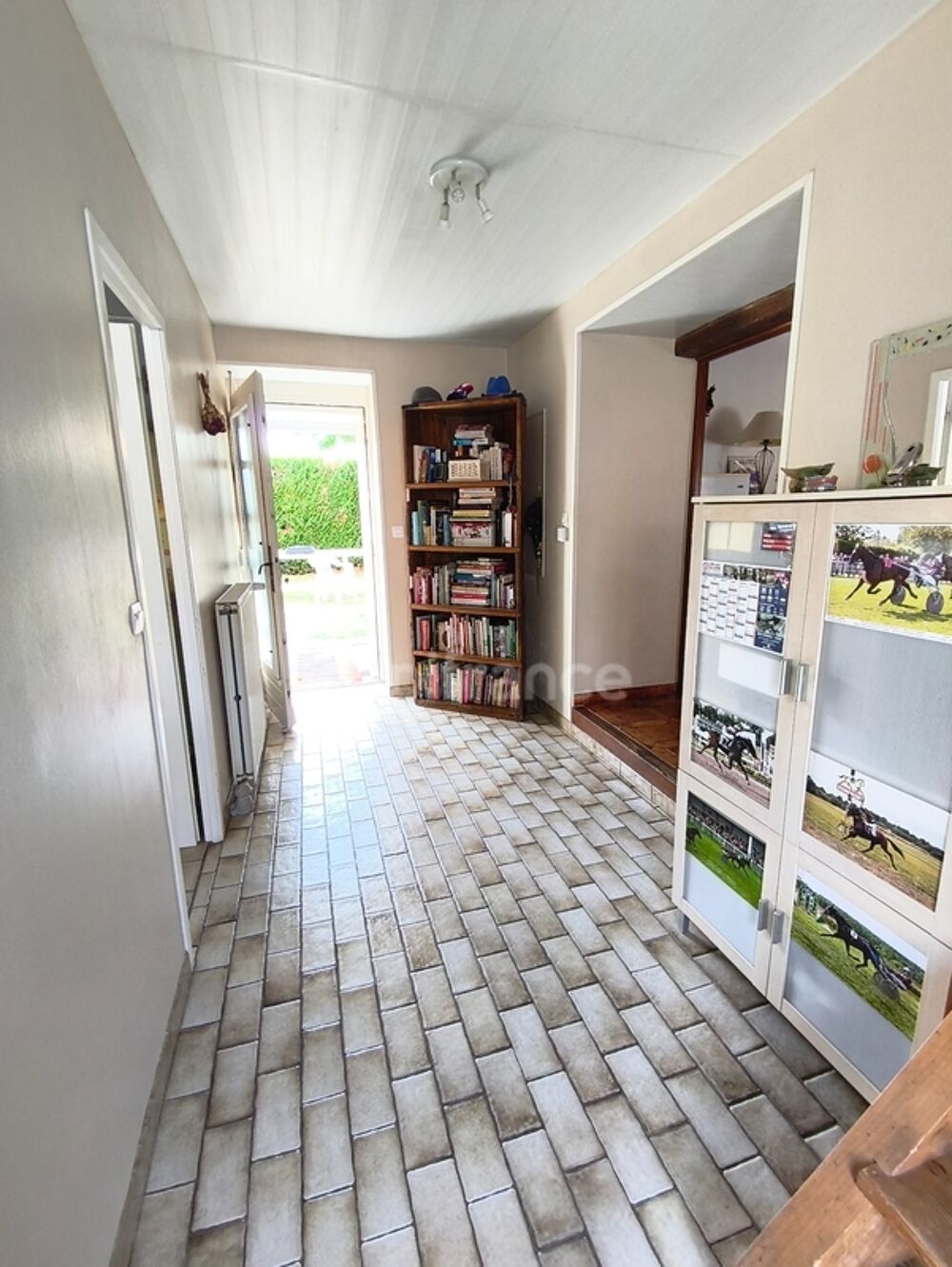 Maison familiale de 140 m² avec jardin clos  5 chambres  Broyes (51120), à proximité de Sézanne