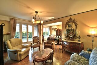  Appartement � vendre 5 pi�ces 121 m�