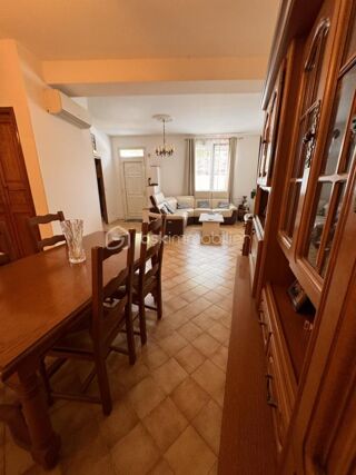  Immeuble à vendre 7 pièces 150 m²