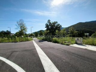  Terrain � vendre 714 m�