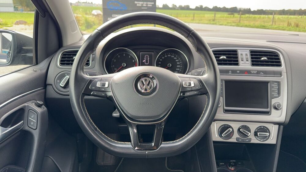 Polo 1.2 TSI 90 Lounge 2015 occasion 76230 Isneauville