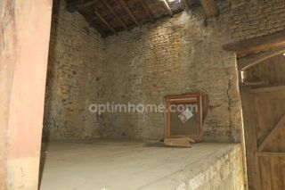  Remise / Grange à vendre 3 pièces 250 m² Mercy le bas