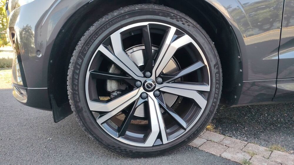 XC60 2.0 B4 197 Mild-Hybrid Geartronic8 Ultimate Style Dark - Ent 2022 occasion 86000 Poitiers