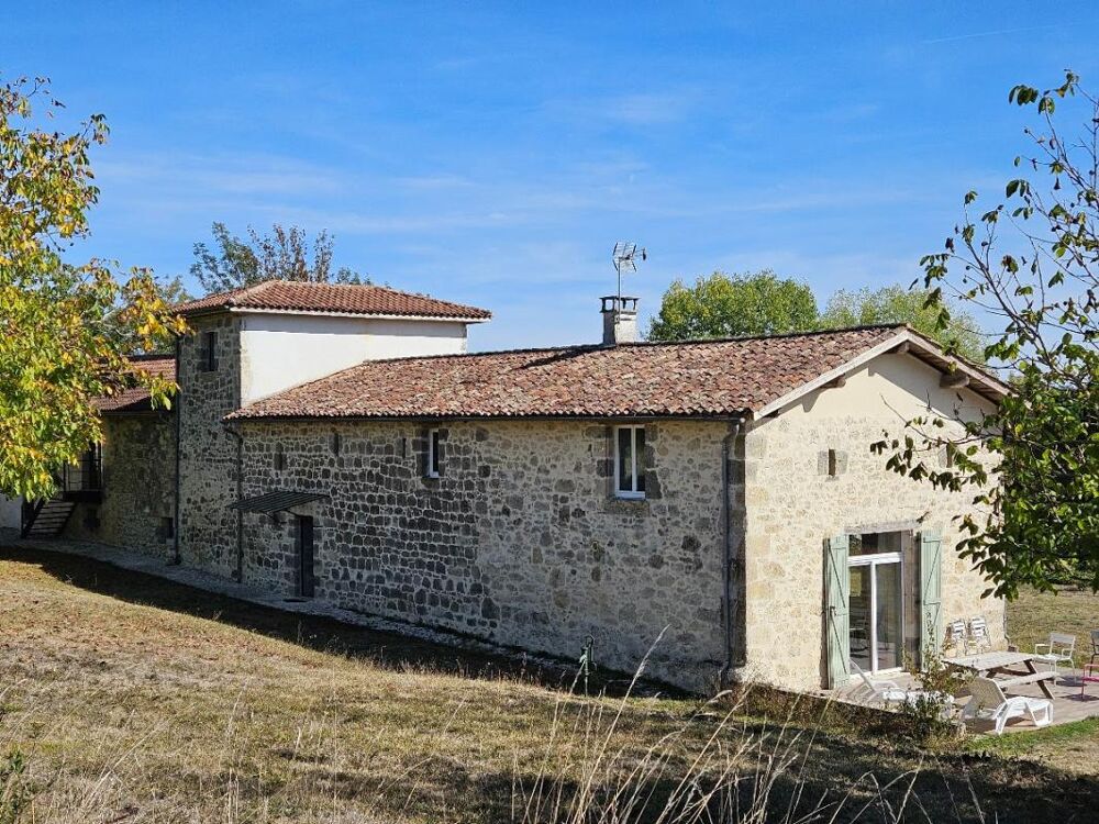 Demeure de charme XVIIIe entièrement rénovée-334 m² habitables - terrain de 5382 m²