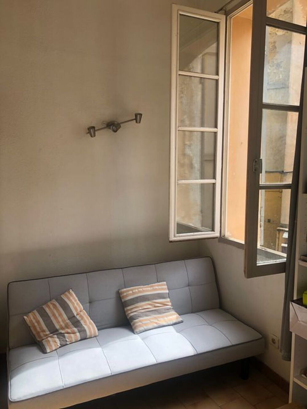 Location Appartement Studio de 20m2 à louer sur Aix-en-Provence Aix en provence