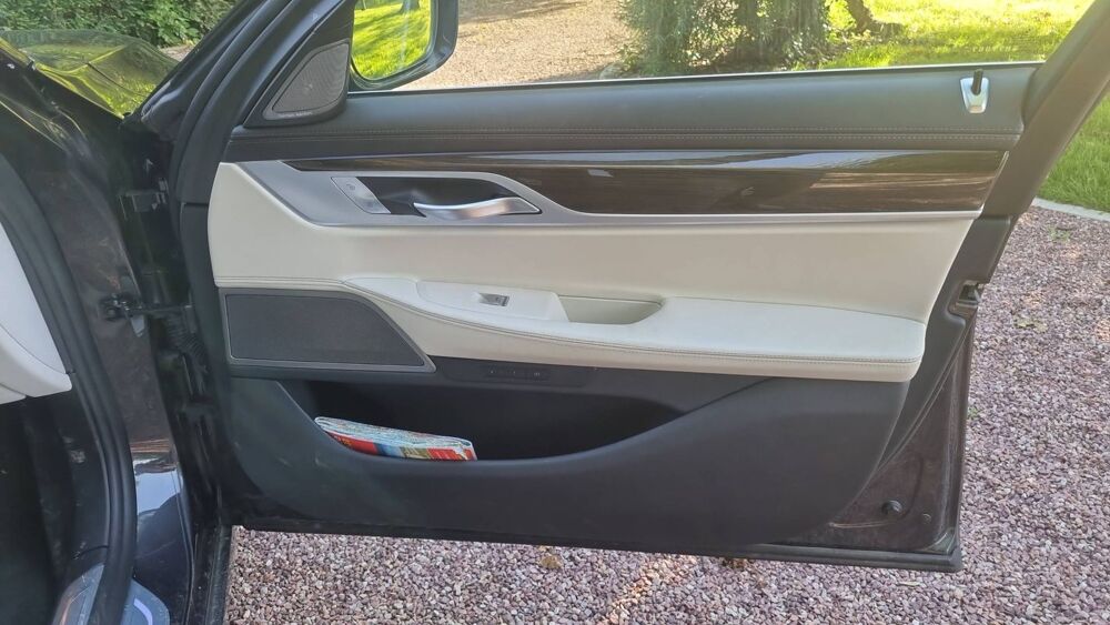 S&eacute;rie 7 730d 265 xDrive BVA Exclusive 2018 occasion 76480 Saint Paer