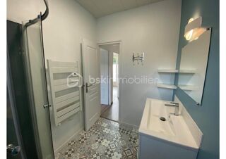  Immeuble à vendre 11 pièces 256 m²