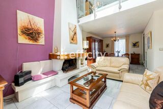  Maison à vendre 6 pièces 143 m²