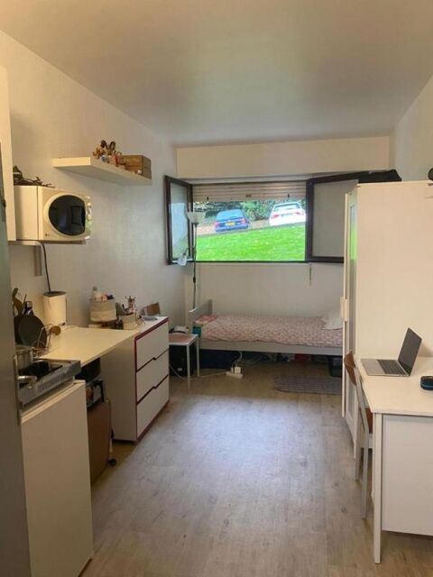   Chambre de 12m2 � louer sur Marly le Roi Appartement - 1 pi�ce(s) - 12 m�