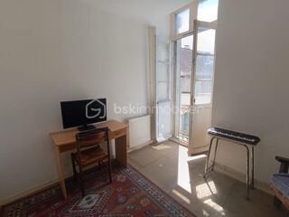  Immeuble  vendre 9 pices 253 m