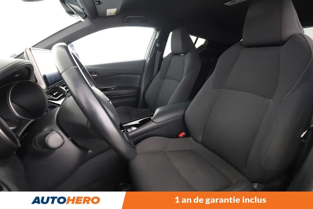 C-HR 1.8 Hybride Dynamic 122 ch 2018 occasion 92130 Issy-les-Moulineaux
