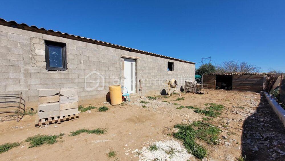 Vente Terrain Terrain agricole de 2730 m² avec remise Paulhan