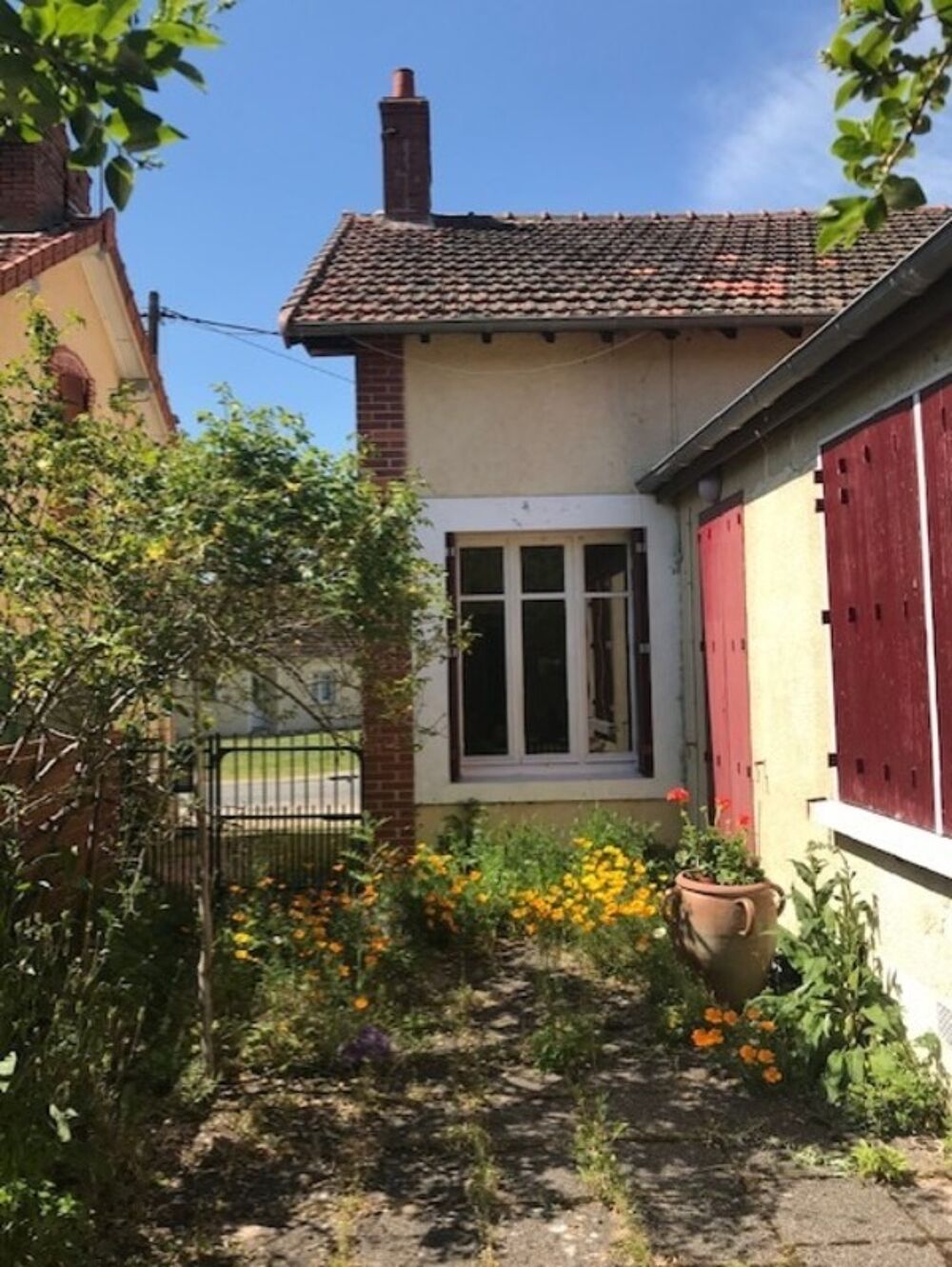 Maison à vendre 5 pièces LA GUERCHE SUR L'AUBOIS (18)