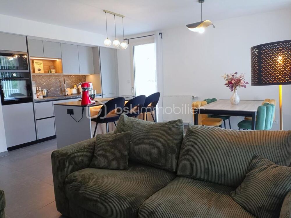 Vente Appartement VOIRON – Appartement 86,84 m² avec terrasse de 38 m² avec vue montagnes, garage et cave Voiron