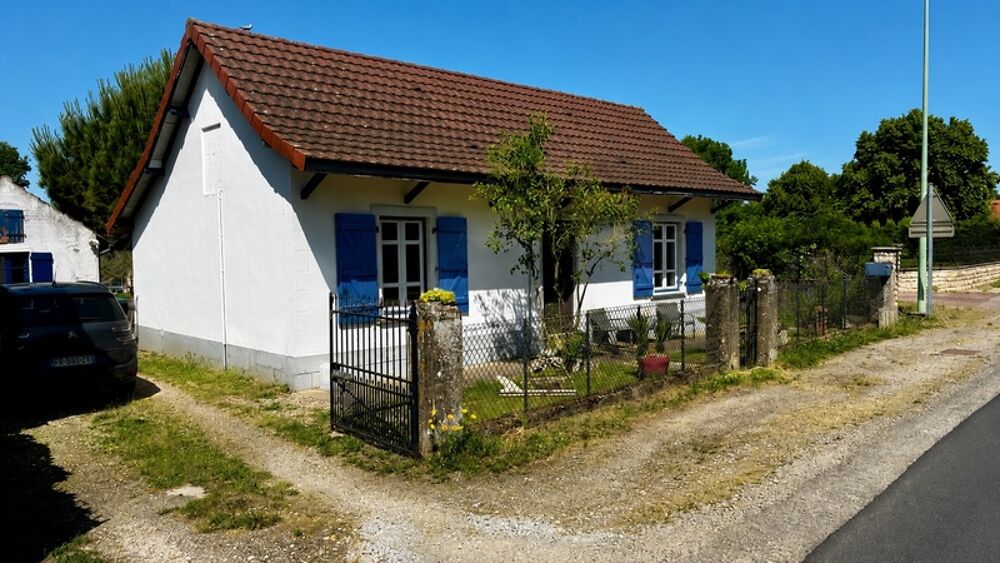 Vente Maison Exclusivité Capifrance – Maison individuelle de 101 m² et sa dépendance aménageable de 25 m² – Grand terrain clos de 1 980 m² av Charette