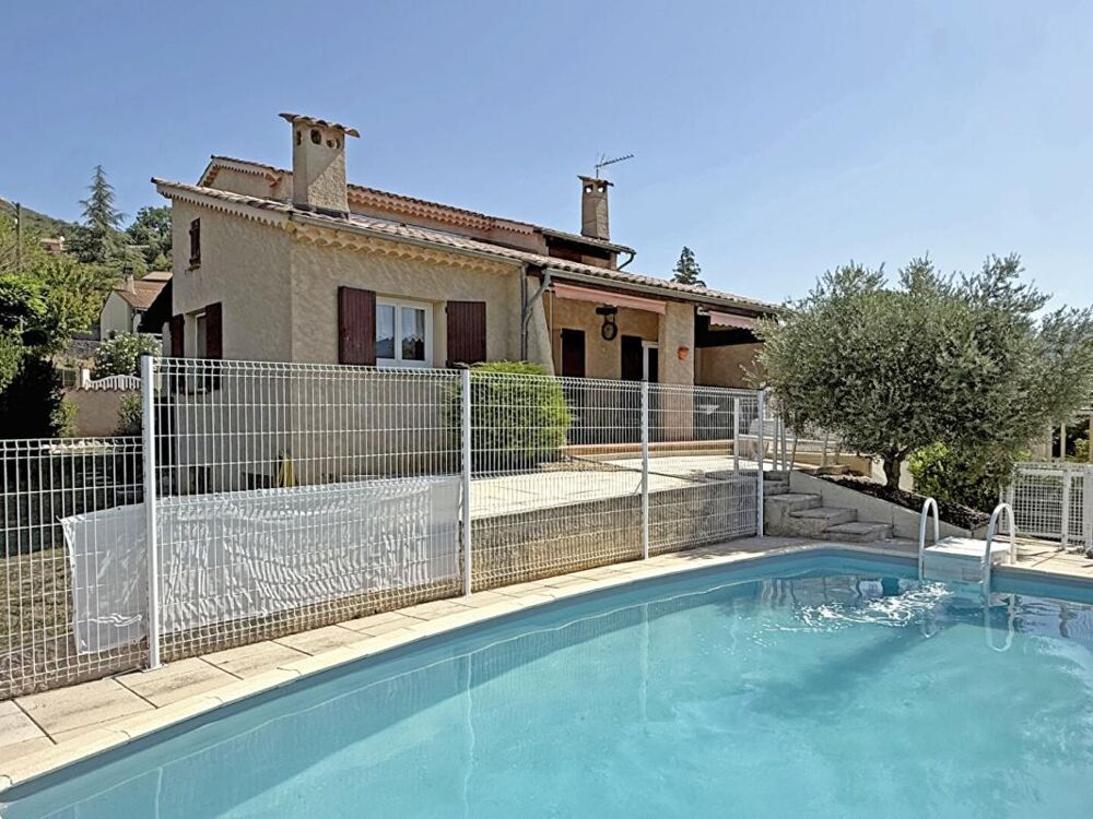 Maison 6 pièces 121 m² · à Digne les Bains · 121 m² · 334 000 €