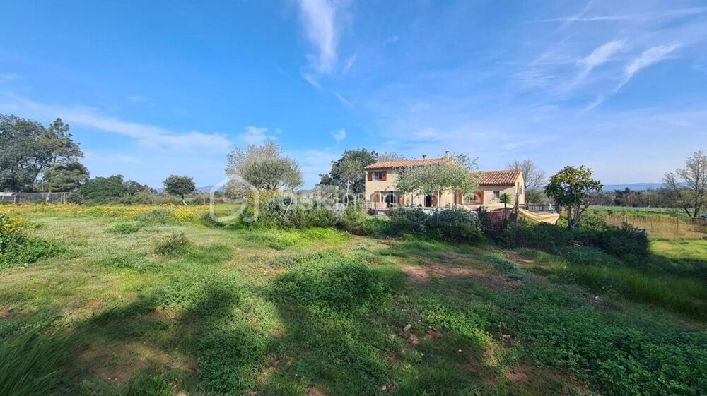 PROPRIÉTÉ DEXCEPTION AU COEUR DES VIGNES  LA GARDE-FREINET