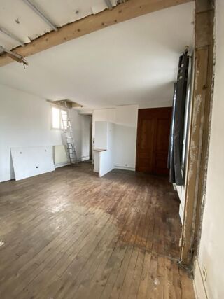  Immeuble  vendre 151 m