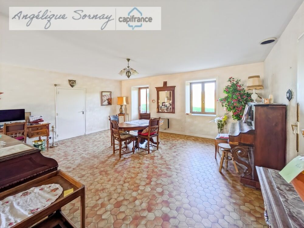 Vente Maison À vendre – Maison à Geruge sur terrain clos de 1535 m² Geruge
