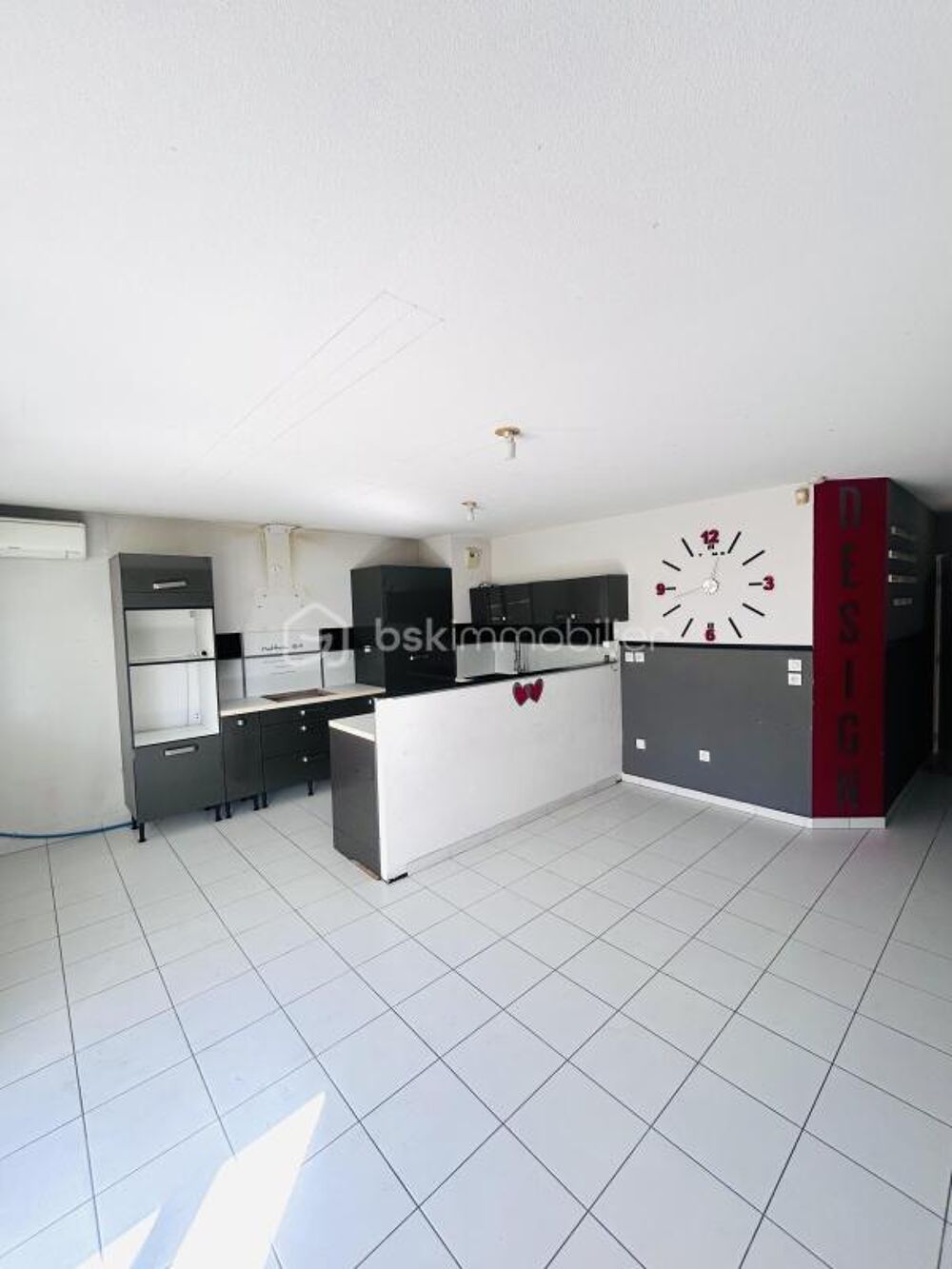 Vente Appartement T4 de 80 m² avec terrasse plein sud et parking double – Marseille Sainte-Marthe Marseille 14