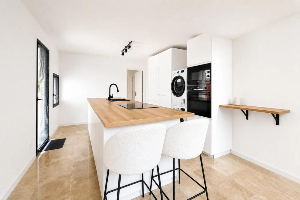 Vente Maison Maison de 5 pièces de 93 m² à Épône Epone