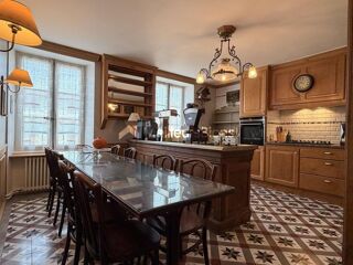  Maison  vendre 10 pices 313 m