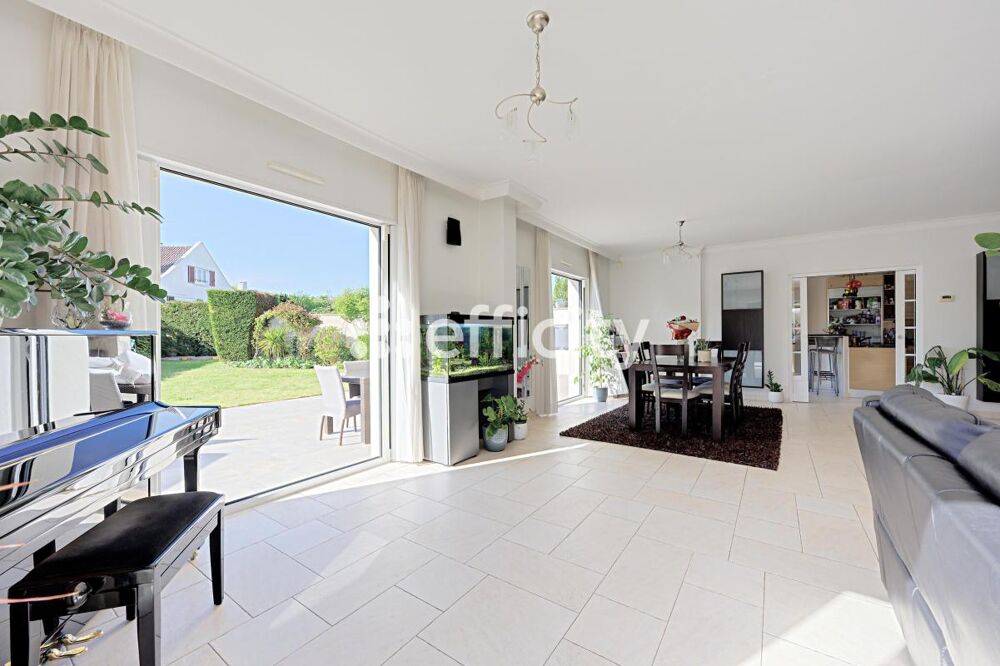 � vendre  Villa La Queue-en-Brie (94510)