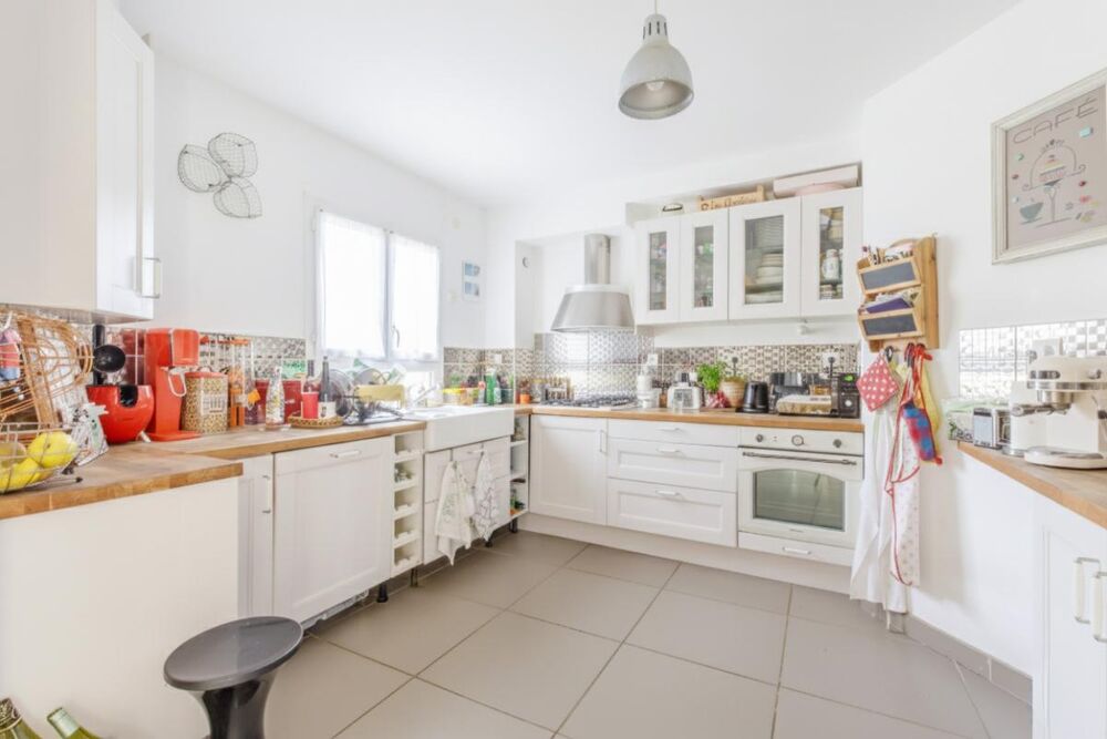 Vente Maison Vert - Maison � vendre avec division possible du terrain Vert