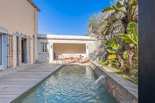  Propriété/château à vendre 7 pièces 210 m²