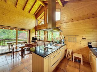  Maison � vendre 10 pi�ces 260 m�