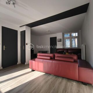  Maison à louer 10 pièces 192 m²