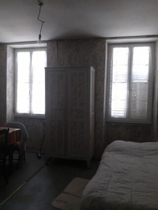  Immeuble à vendre 10 pièces 220 m²