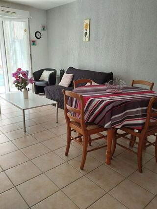  Appartement à louer 2 pièces 45 m²
