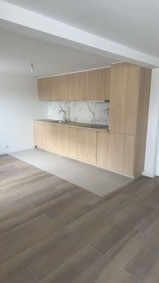  Appartement à louer 4 pièces 70 m²