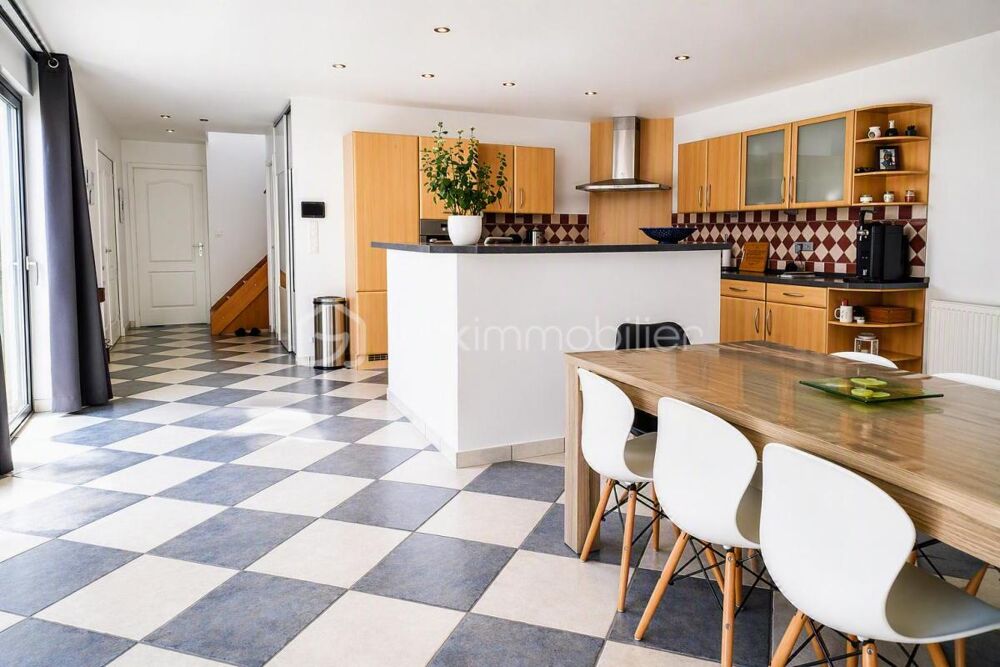 Vente Maison Grande maison individuelle de 237 m² – 5 chambres – 2 salles de bain - Pévèle Cobrieux