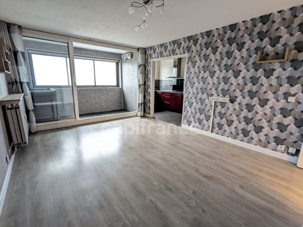 Vente Appartement TOURCOING HYPER CENTRE T4 AVEC PARKING PRIVE ET CAVE Tourcoing
