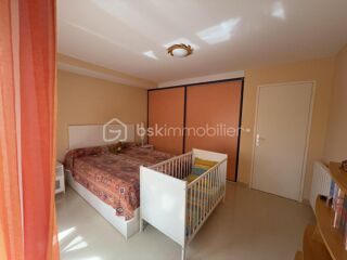  Propri�t�/ch�teau � vendre 7 pi�ces 210 m�