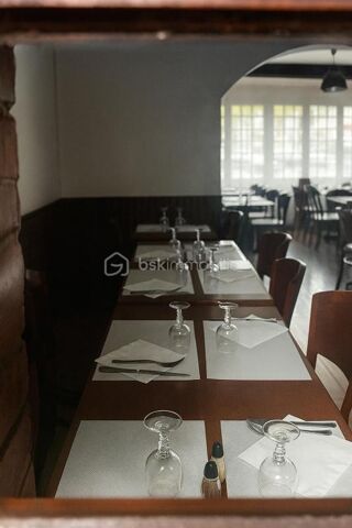  Immeuble  vendre 11 pices 270 m