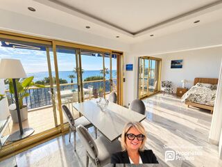 Vente Appartement FRONT DE MER  3 PIÈCES  Terrasse  Piscine Cagnes sur mer