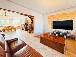  Maison � vendre 9 pi�ces 210 m�