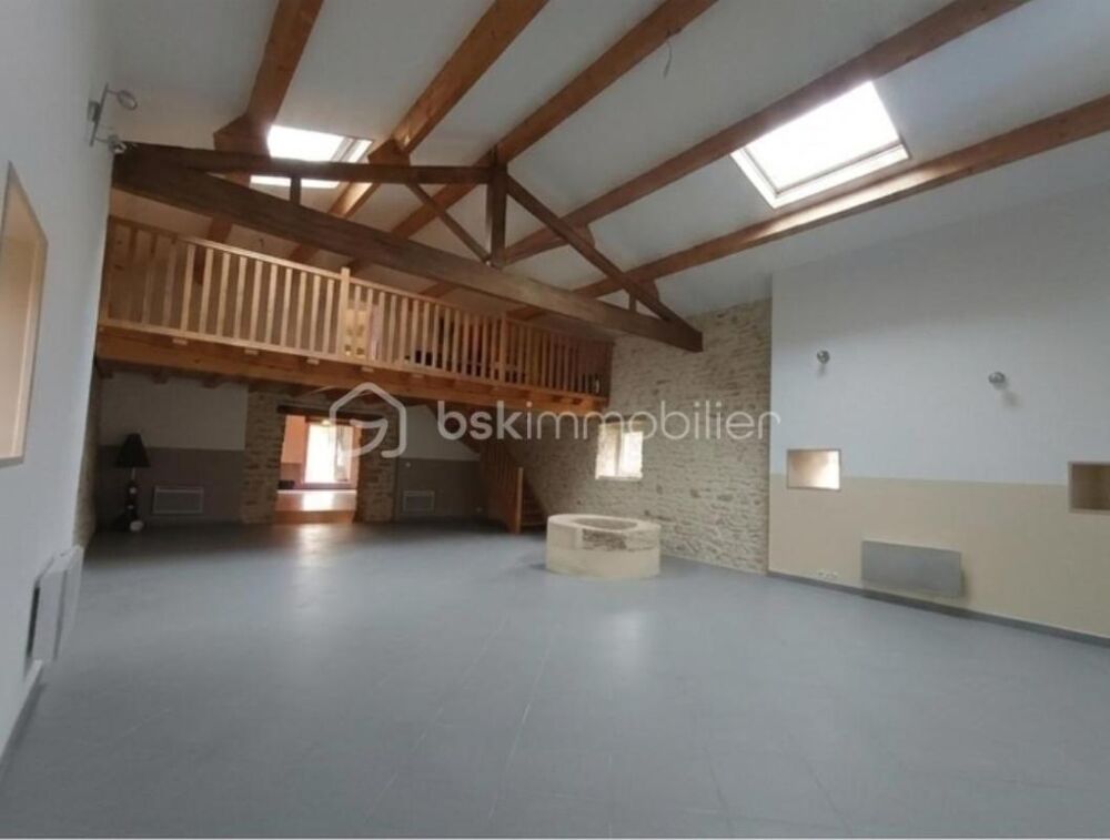 ? À VENDRE  Charmante maison en pierre à la campagne ?