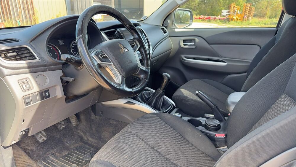 L200 IV 2.4 DI-D 181 4WD Intense Connect 2018 occasion 16000 Angouleme
