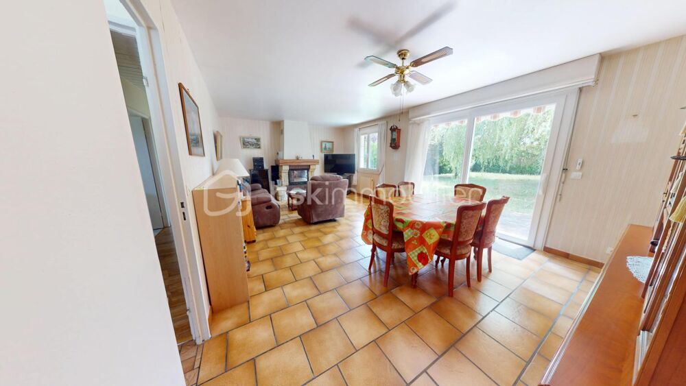 Vente Maison Pavillon de plain-pied 85m² - 3 chambres Ladon