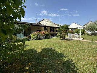  Propri�t�/ch�teau � vendre 10 pi�ces 261 m�